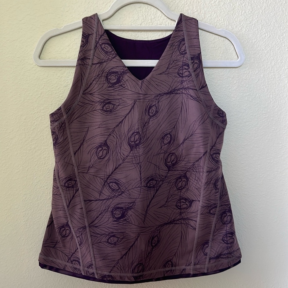 Lululemon tank top